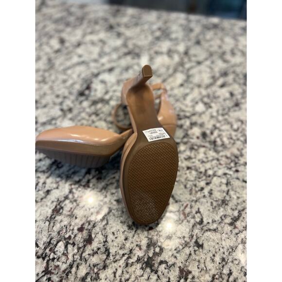 Clarks round toe nude pump women’s size 8.5 - Picture 11 of 15